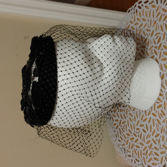 Vintage Black Pill Hat - Picture 3 of 9